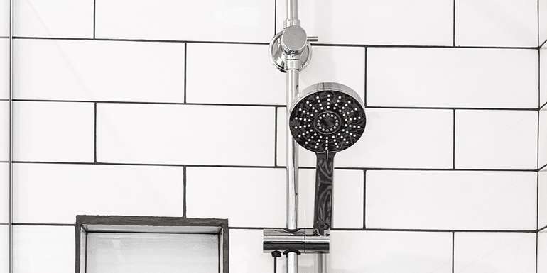 DS Produkte Embout douche économiseur d'eau Économise de l'argent et de  l'énergie sans impacter l'expérience de la douche!